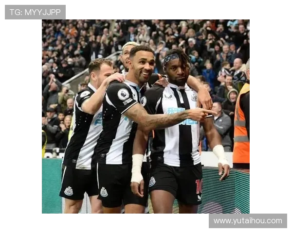 英超联赛历年积分榜全景回顾及各赛季球队表现对比分析